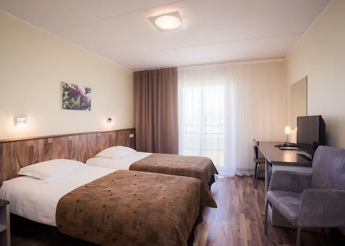 Hotel Hestia Parnawa